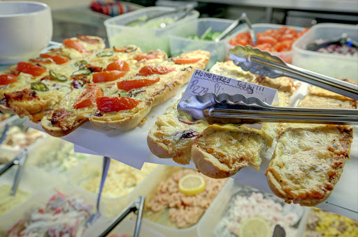 Sandwich De Witney Gallery - United Kingdom