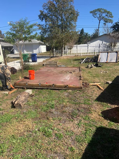HoWee Junk - Visual