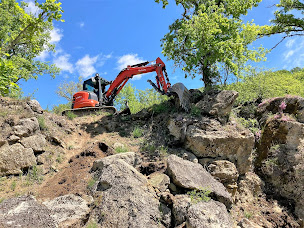 Photo n°9 de Mabily TP - Assainissement, Enrochement, Terrassement, Travaux paysagers et VRD à La Tour-d'Aigues (Société de travaux publics)