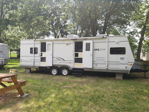 Bowser's Riverfront Campground - Thumbnail