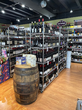 Green Hills Wine & Liquor by null