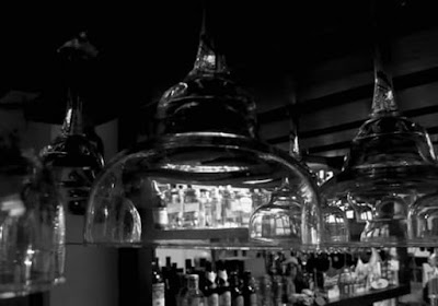 Photos of 4&deg;b Bar