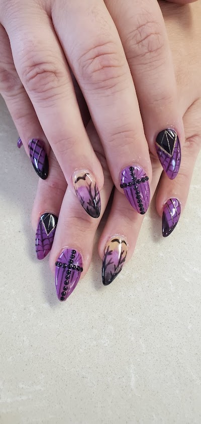 L.C. Nails