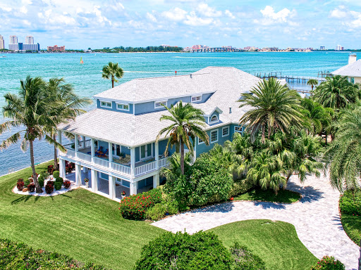 Scott & Amy Ferguson, Realtors - Thumbnail