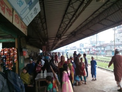 Photos of Chowmuhani Railway Station