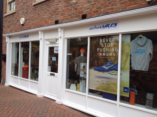 Metres To Miles - Specialist Running Shop - Thumbnail