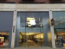 Apple Cabot Circus bristol