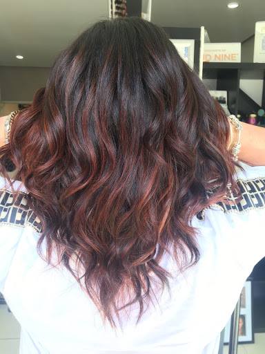 Molly's Hair Style - Thumbnail