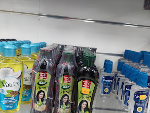 Photo n°6 de Rejeenas Fashions à Sarcelles (Magasin de vêtements)