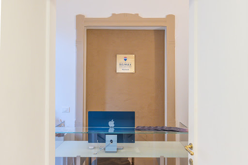 Agenzia Immobiliare RE/MAX Collection Maison Roma - Thumbnail