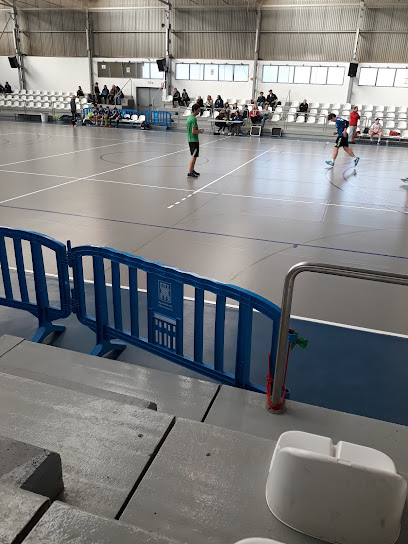 complejo-deportivo-municipal-la-garrofera