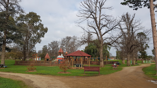 Maddingley Park - Visual