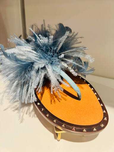 VALENTINO - Visual