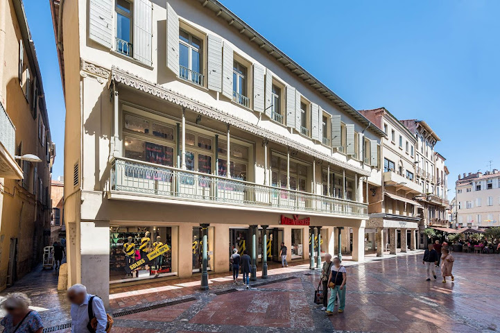 Loge de mer, Lodge Urbain-Perpignan by null