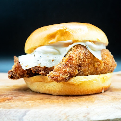Photo 4 - LAKERS FOOD