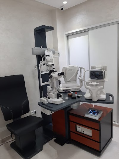 Photos of Dr Saifaoui Nora ( Ophtalmologue Casablanca )