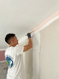 Photo n°7 de EG Bâti Service à Joué-l'Abbé (Peintre en bâtiment)