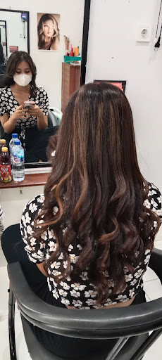 My Queen Salon Dan Barbershop