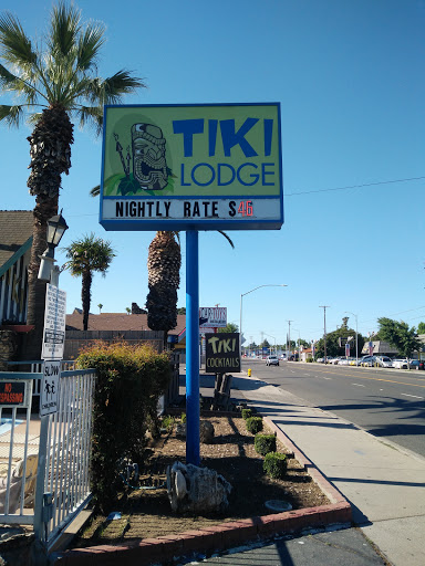 Tiki Lounge - Thumbnail