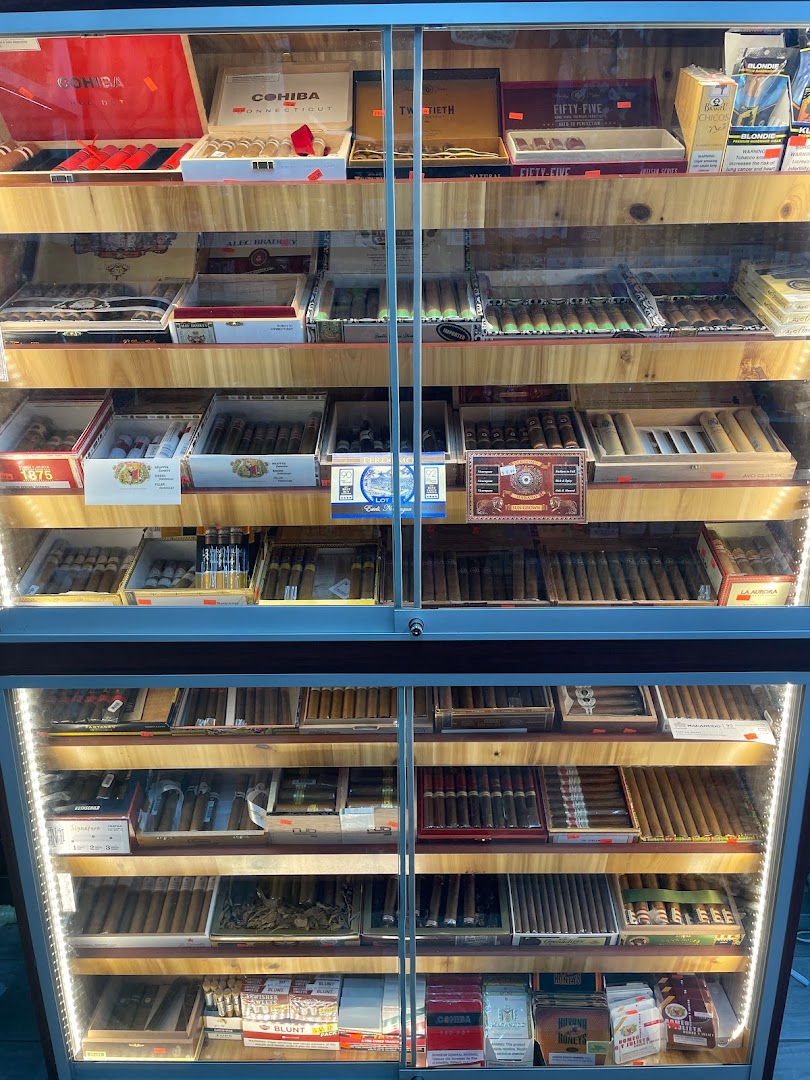 Big boy tobacco & vape photo 5