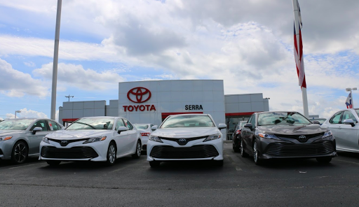 Serra Toyota of Decatur Service Department