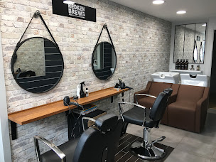 Photo n°19 de Urban Style Laval coiffure à Laval (Salon de coiffure)