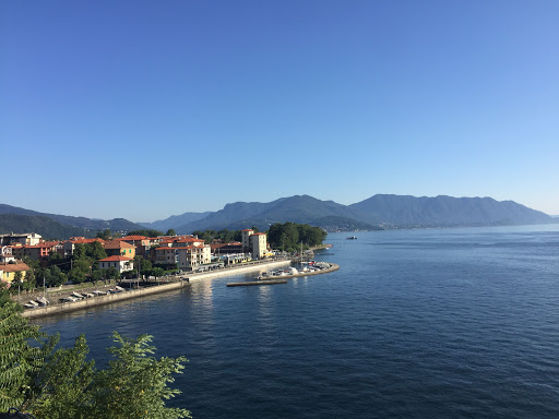 Golfo Gabella Lake Apartments - Thumbnail