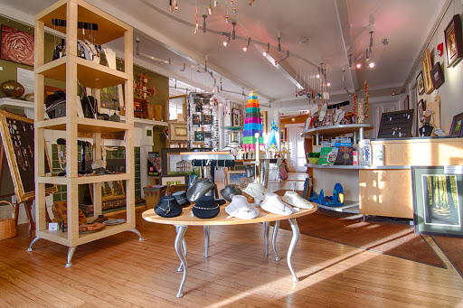 Gallery 28 - Visual