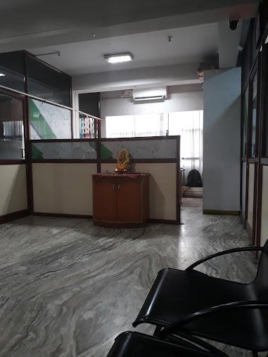 Af1qipoqnpzrcedeupqfdcq7kluhgpmxw4hahduwc Qv=s508 K No