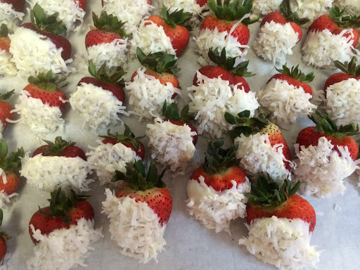 Tuxedo Gourmet Catering Co - Thumbnail