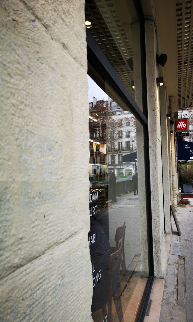Illy Café