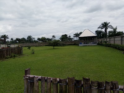 Photos of leslaur Bar,Restaurant,CarWash&Event Centre