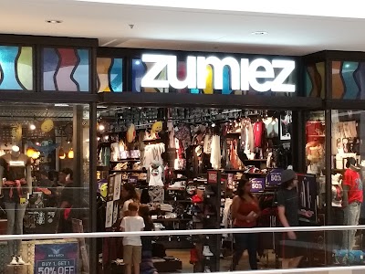 Zumiez