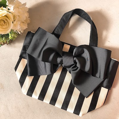 カメリアブラン (camélia blanc)ポーセラーツサロン