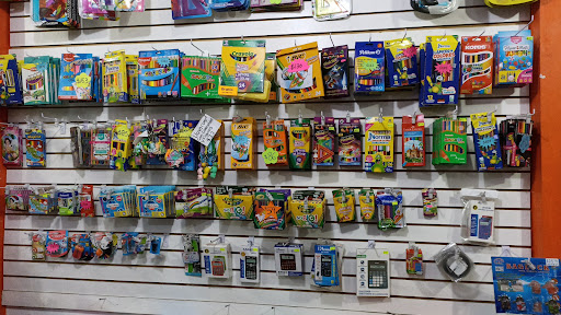Clau's Store - Visual