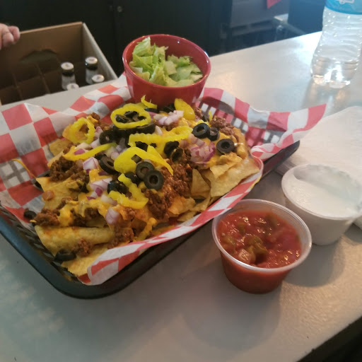 Hank's Place Bar & Grill - Thumbnail