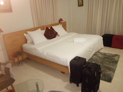 Photos of Green Oak Hotel