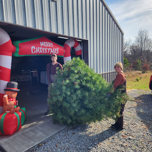 Cooper's Christmas Tree Farm - Thumbnail