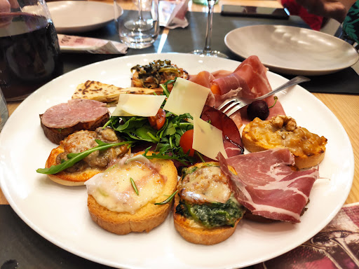 Osteria Grattacacio - Visual