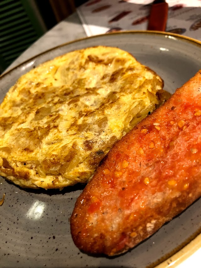 Tapa Tapa Arenal