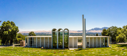 Oakmont Memorial Park