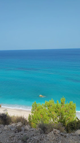 Σχόλια και κριτικές για το Παραλία Αβάλι