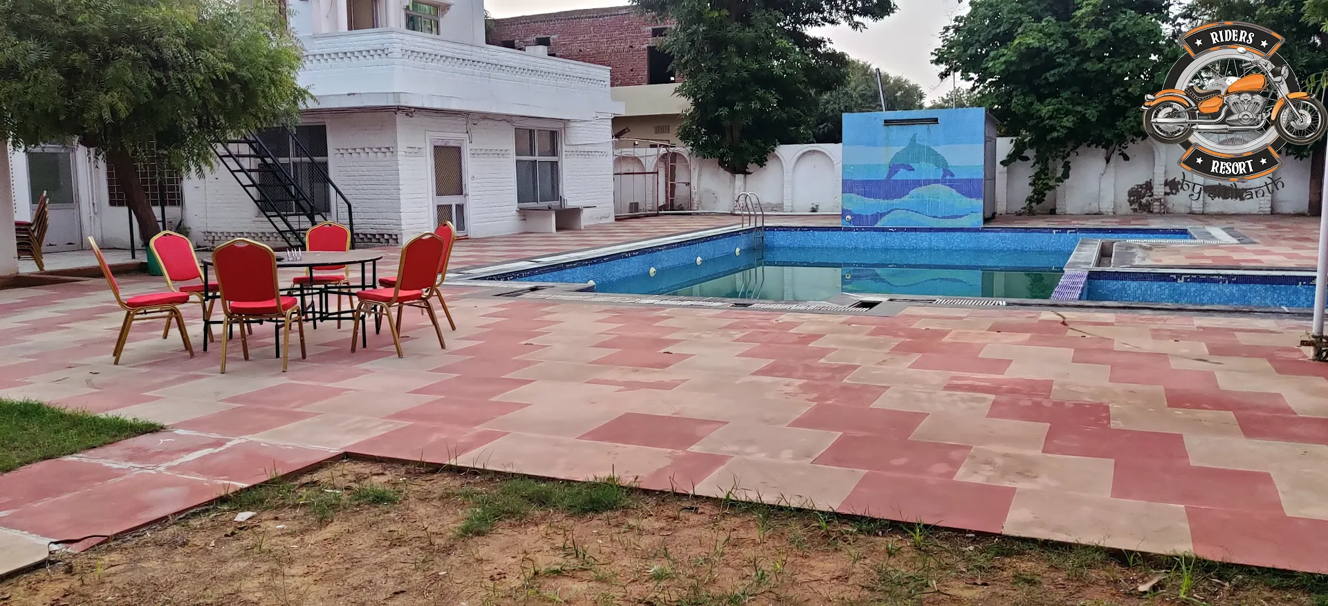 Riders Resort