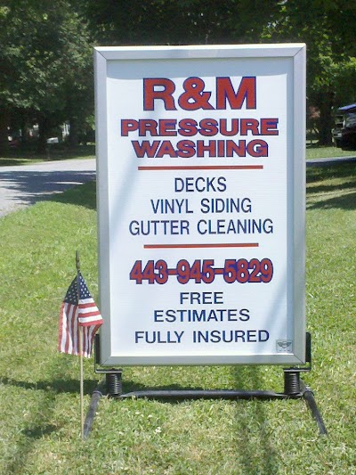 R & M Pressure Washing