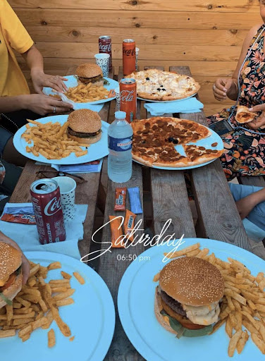 Photo 4 - Gold Burger mireval