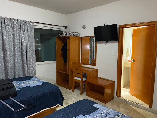 Hotel Plaza Bonita - Thumbnail