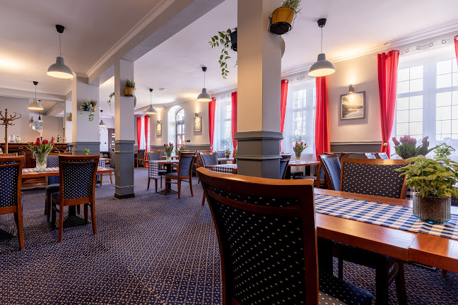 Restauracja RUMIANA w Białym Dworku Sobieskiego Rumia