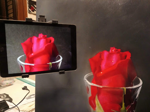 Tecnica di pittura iperrealista Trecoloriprimari - Thumbnail