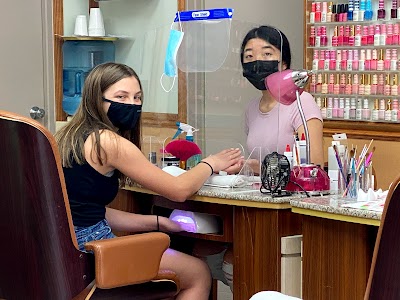 Smile Nail Salon and Massage