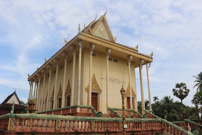 Photos of វត្តនទីសិលាវ័ន (វត្តកំប្រើស)